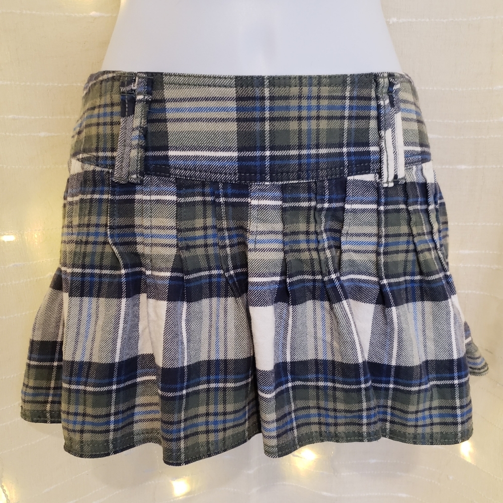 Abercrombie and Fitch Plaid Skirt
